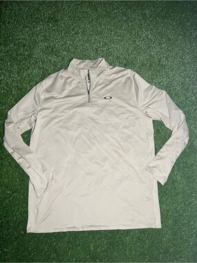 Oakley Men’s XL Beige Gravity Range 1/4 Zip Performance Pullover
